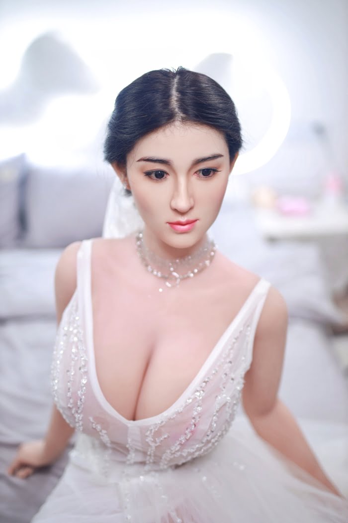 164cm Adult Silicone Sex doll – Agatha