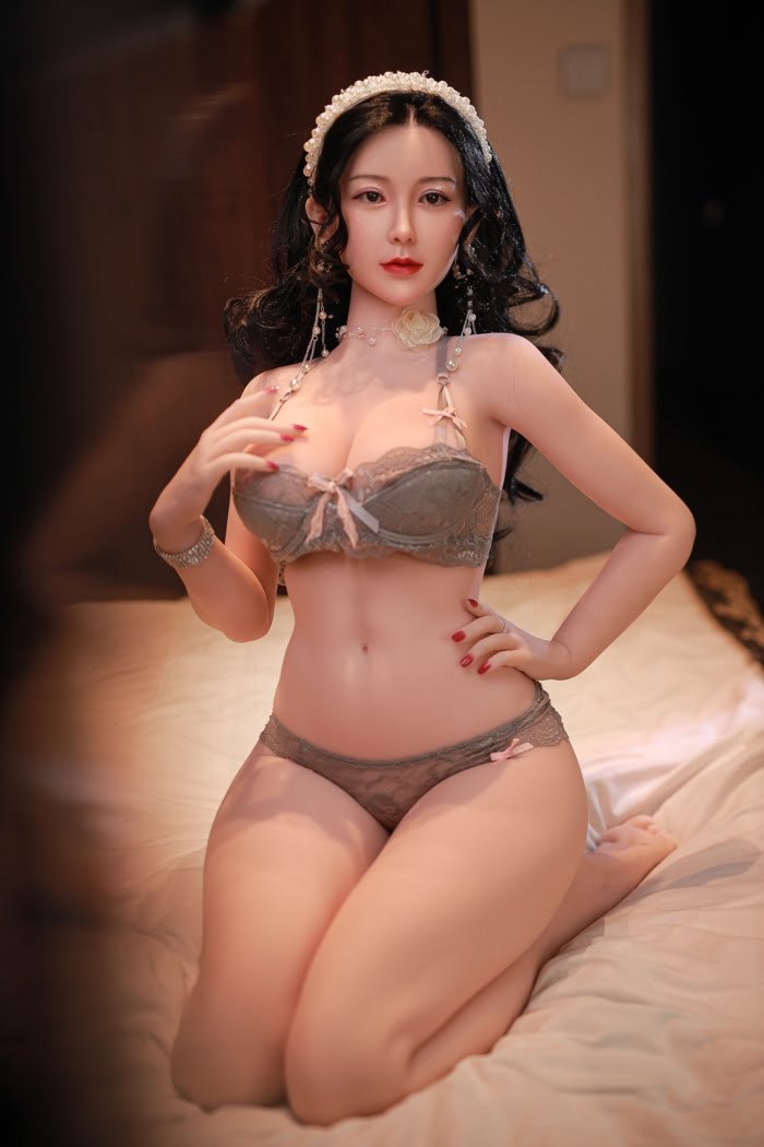 163cm Sexy Chinese Sex Doll – Ellie