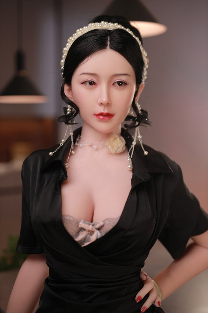 163cm Sexy Chinese Sex Doll – Ellie