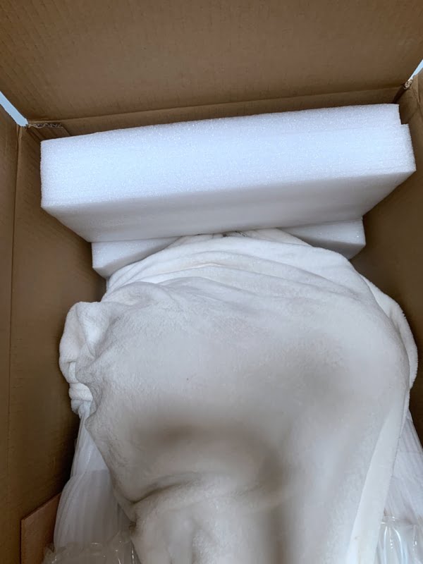 Thick pearl cotton protection around the neck