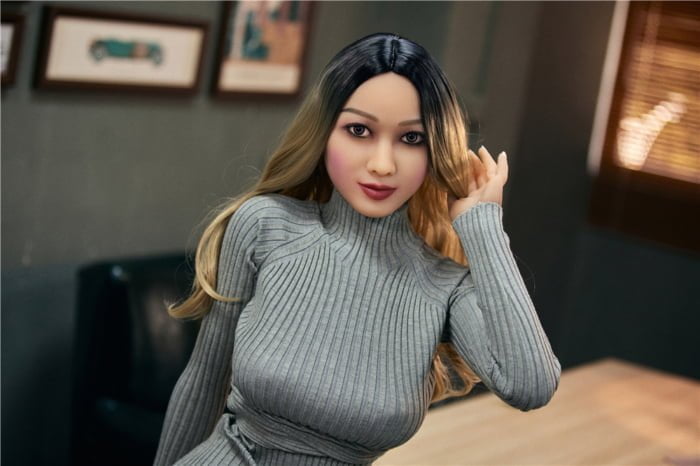 153cm Lifelike Latina Sex Doll – Elaina