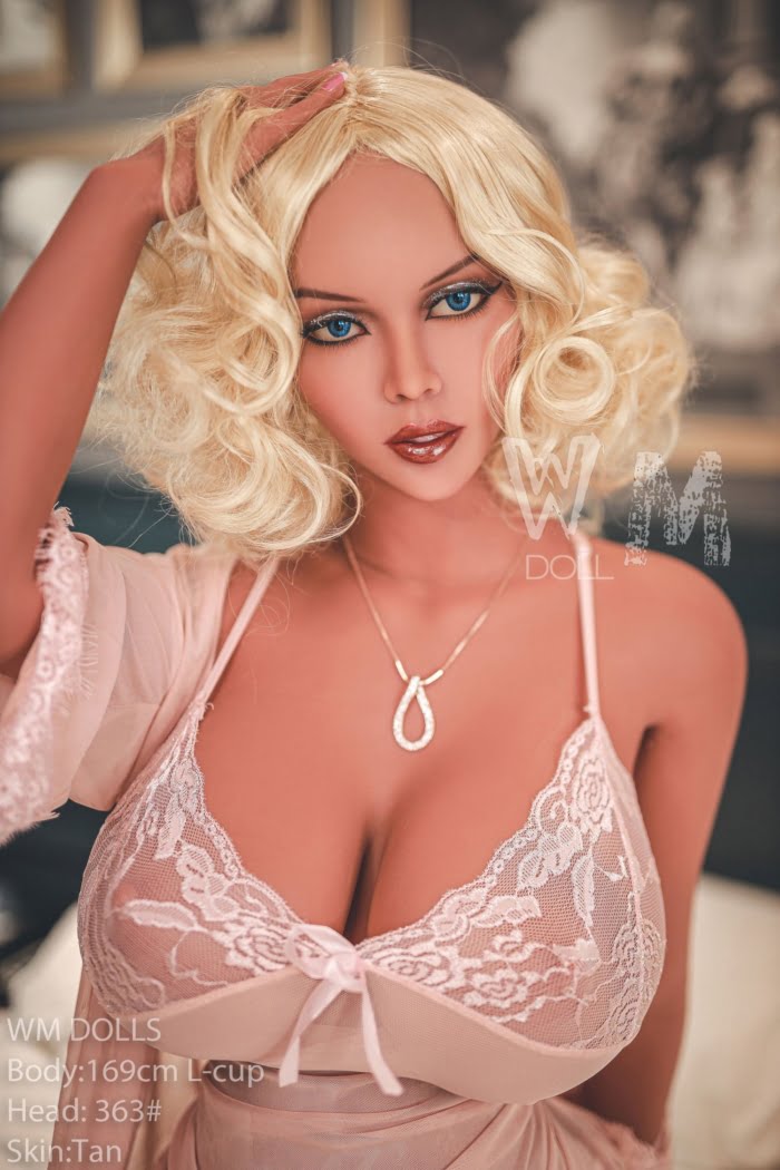 169cm Big Boobs Blonde Sex Doll – Aurelia