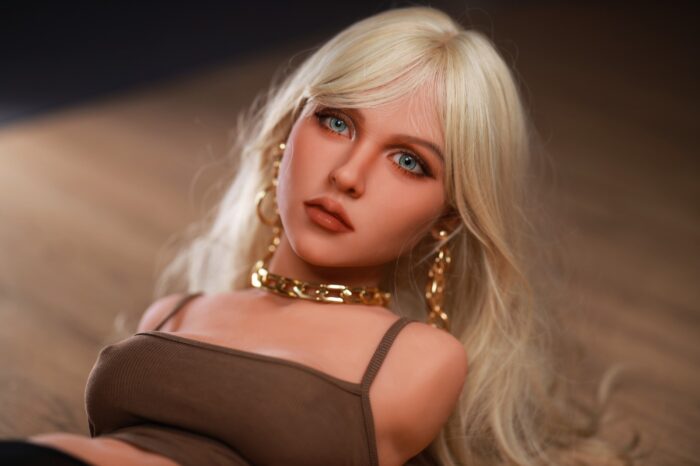 B10-24 – Lifelike Torso Sex Doll