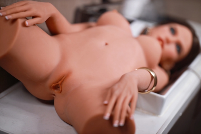 B8-43 – Torso Real Sex Doll