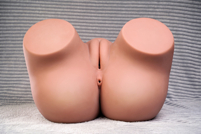 Hip Circumference: 155cm Huge Hips Torso